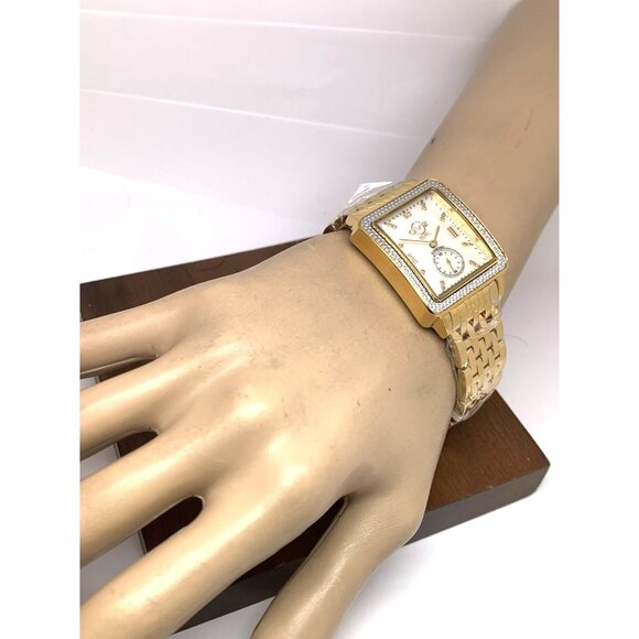 GV2 by Gevril Women's Watch 9256 Swiss Quartz Mother of Pearl Dial Gold Steel - Picture 4 of 13